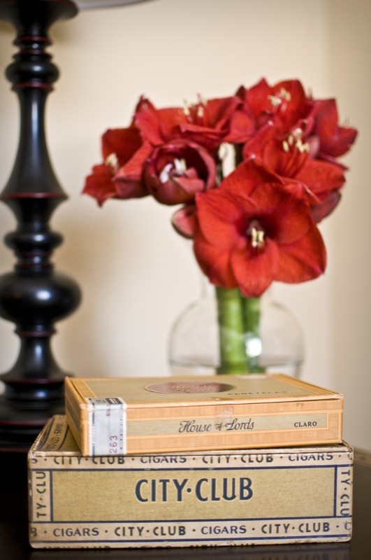 erica-swanson-living-room-side-table-detail-1 erica-swanson-living-room-side-table-detail-1